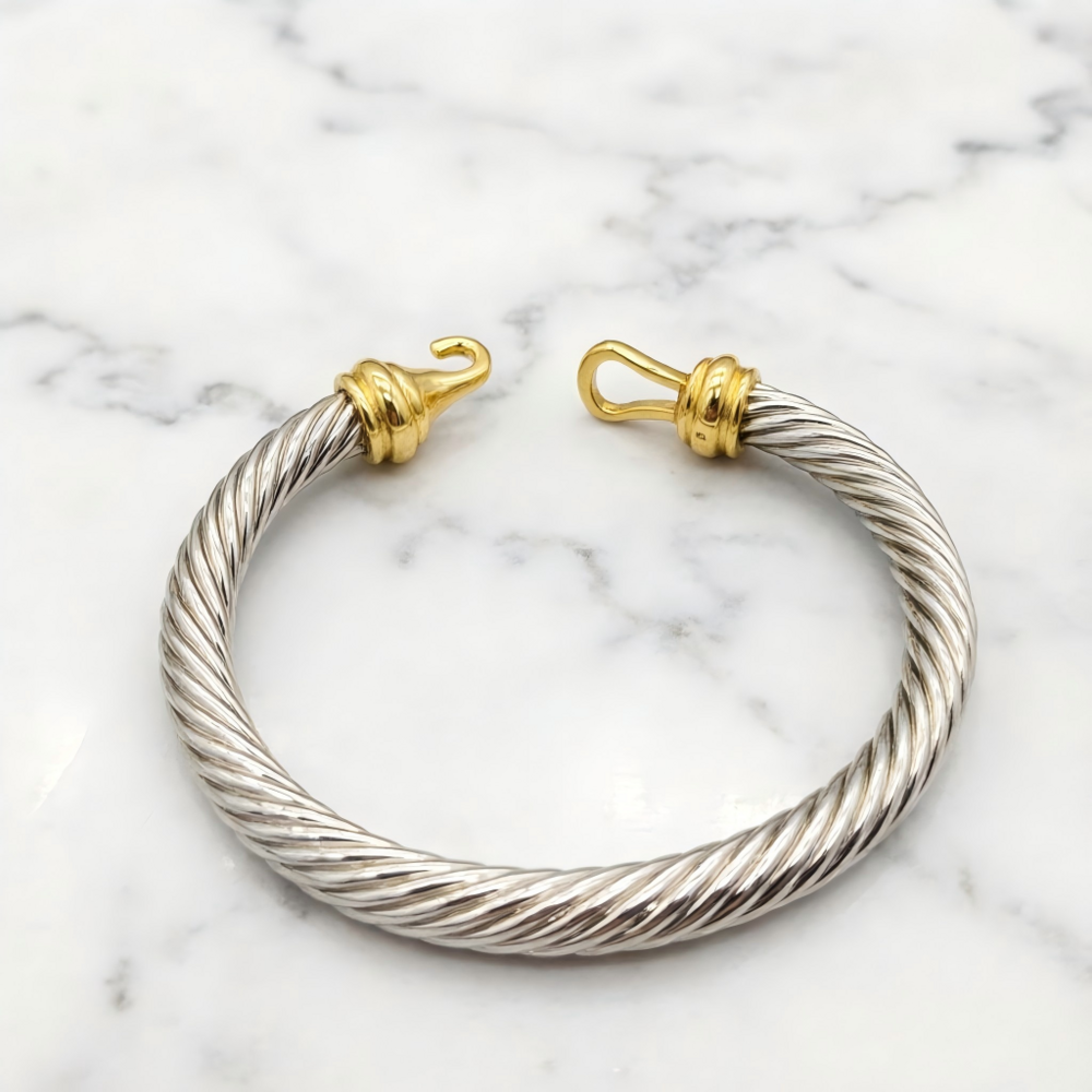 David Yurman Golden Hook Bracelet - Picture 4 of 4